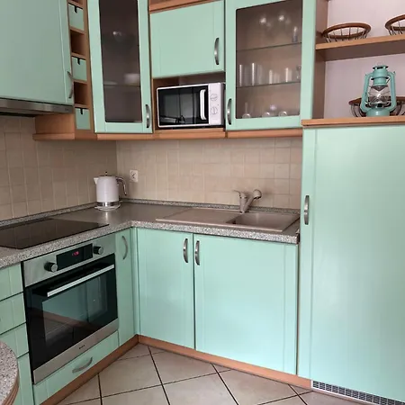 Apartamento Al-dom Obrońców Westerplatte , 100 M Do Plaży, Przy Latarni Morskiej Kołobrzeg