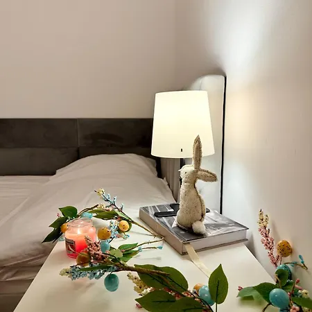 Al-dom Obroncow Westerplatte , 100 M Do Plazy, Przy Latarni Morskiej Kolberg