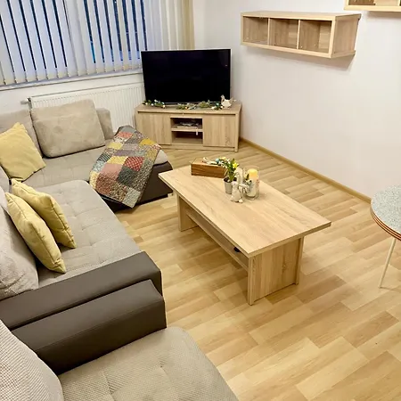 Apartament Al-dom Obrońców Westerplatte , 100 M Do Plaży, Przy Latarni Morskiej