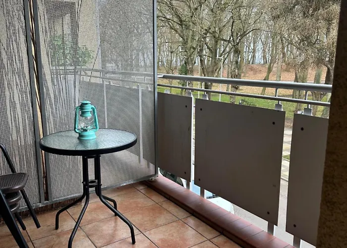 Al-dom Obroncow Westerplatte , 100 M Do Plazy, Przy Latarni Morskiej * Kolberg